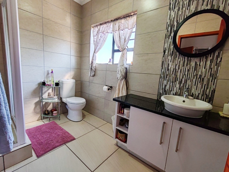 3 Bedroom Property for Sale in Lifestyle Estate North West